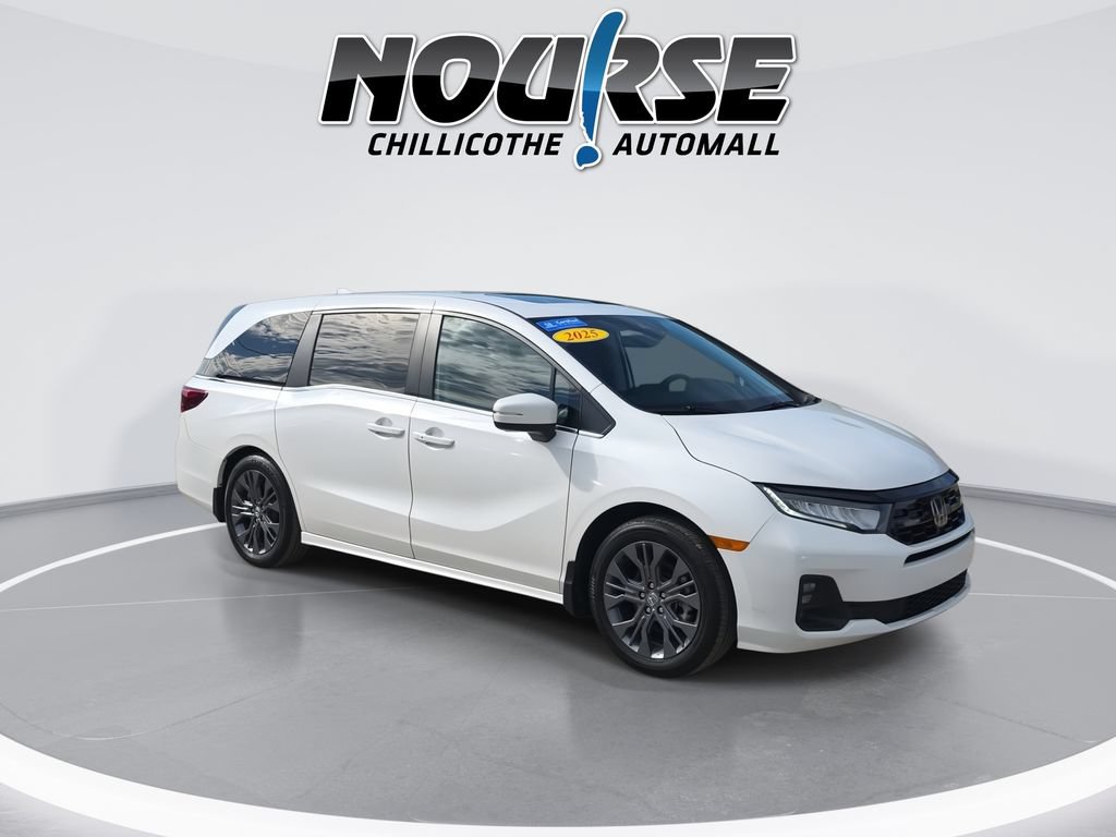 Certified 2025 Honda Odyssey Touring image 2