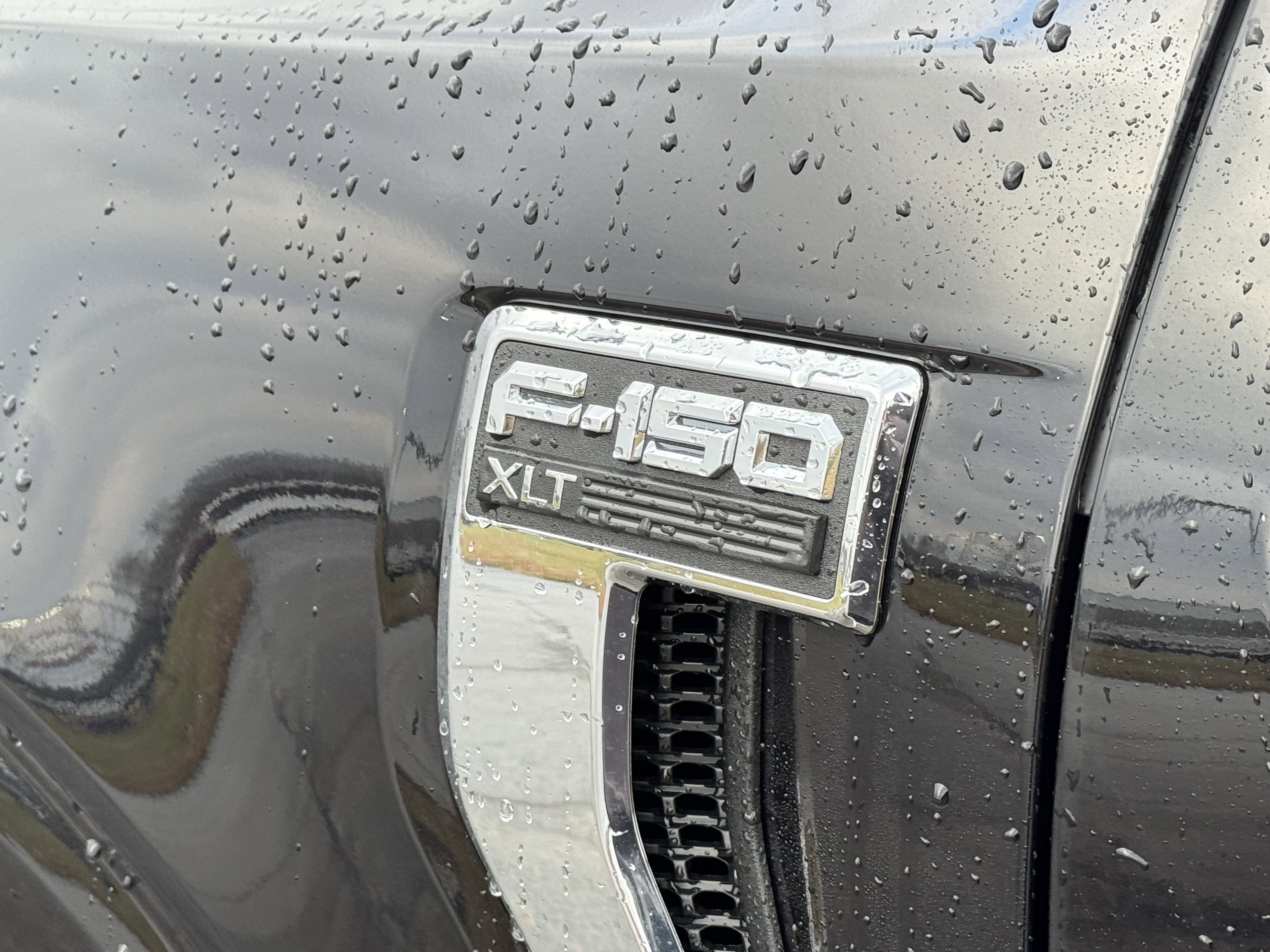 New 2026 Ford F150 XLT w/ Equipment Group 302A MID image 3