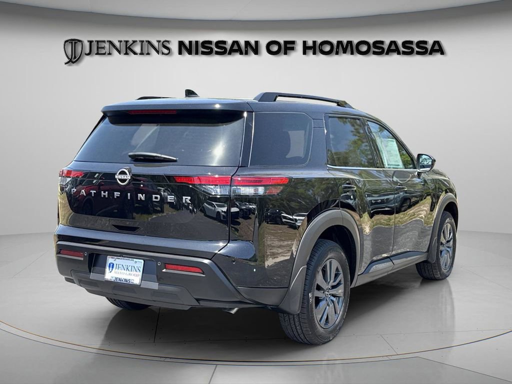 New 2026 Nissan Pathfinder SV w/ Cargo Package FWD image 3