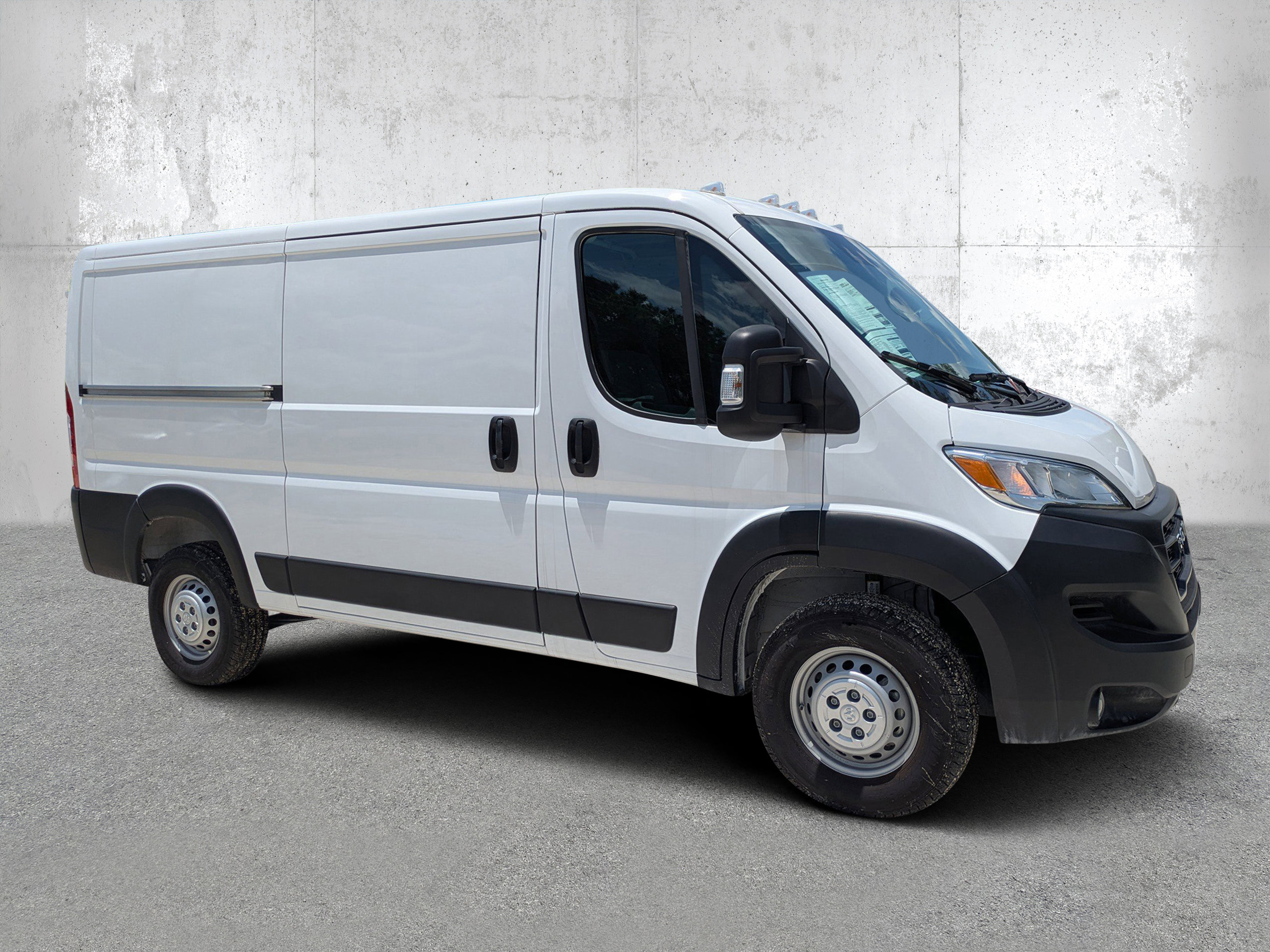 Used 2025 RAM ProMaster 2500 w/ Convenience Group