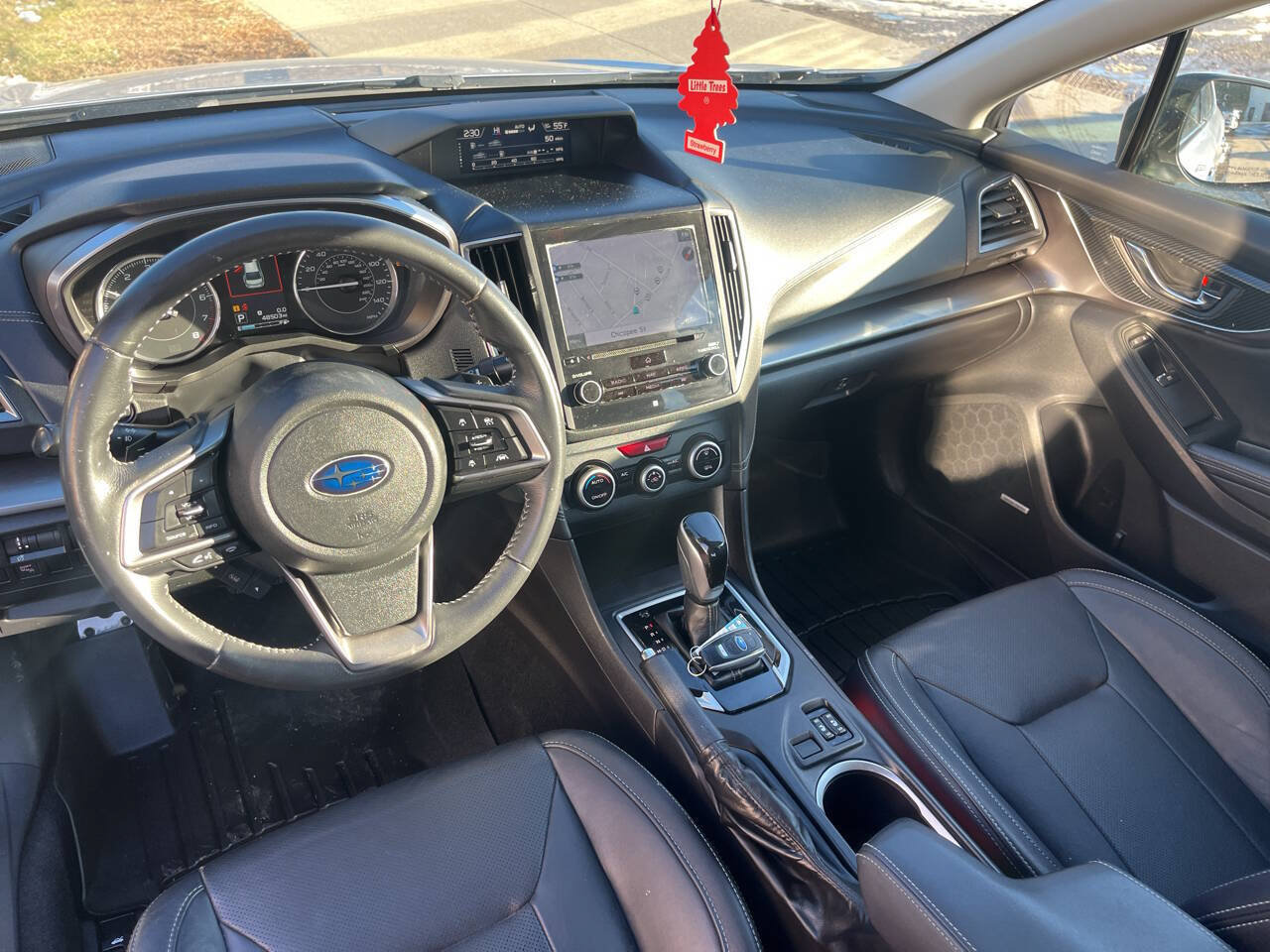 Used 2017 Subaru Impreza 2.0i Limited AWD/4WD image 12