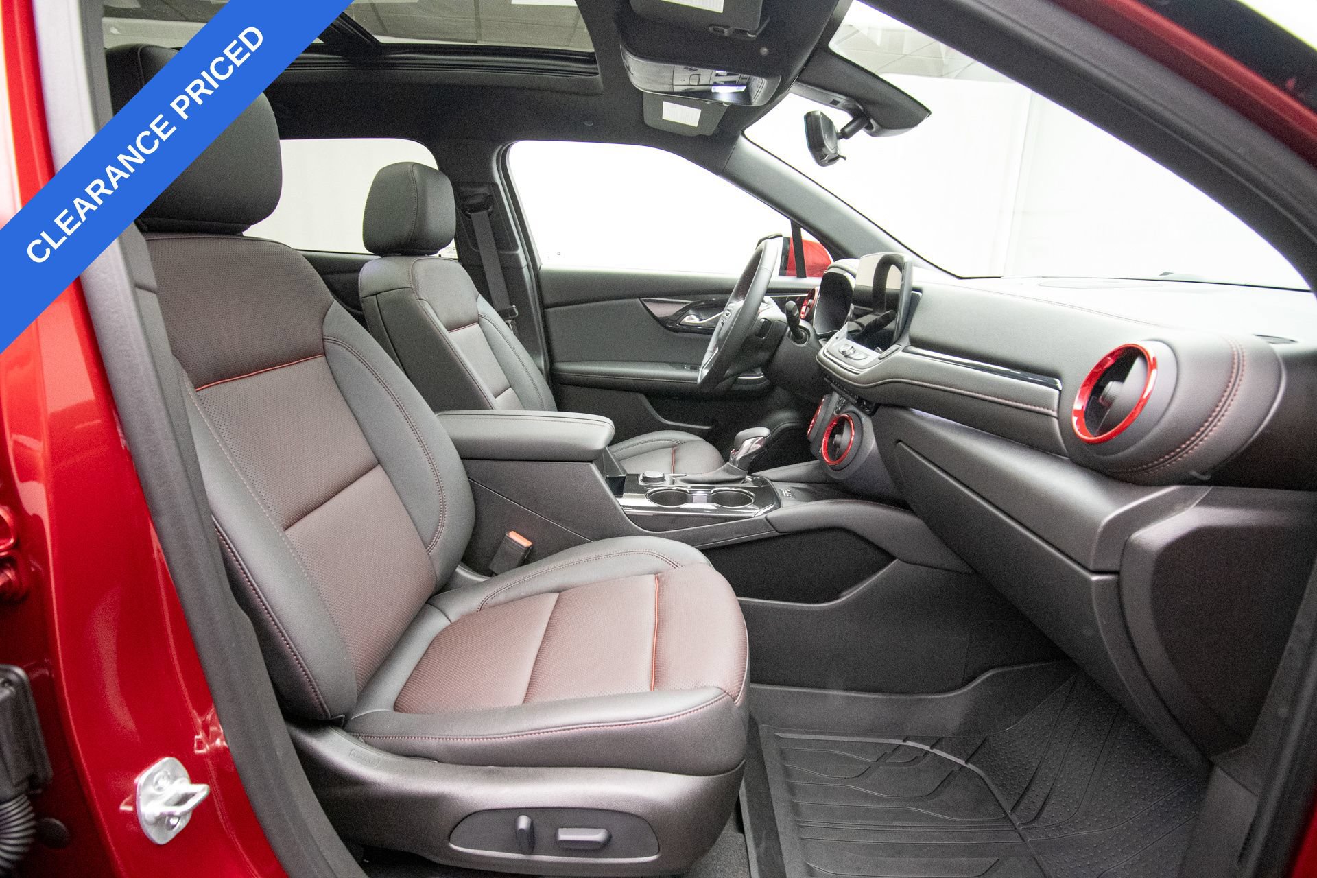 Used 2025 Chevrolet Blazer RS w/ Driver Confidence II Package AWD/4WD image 13