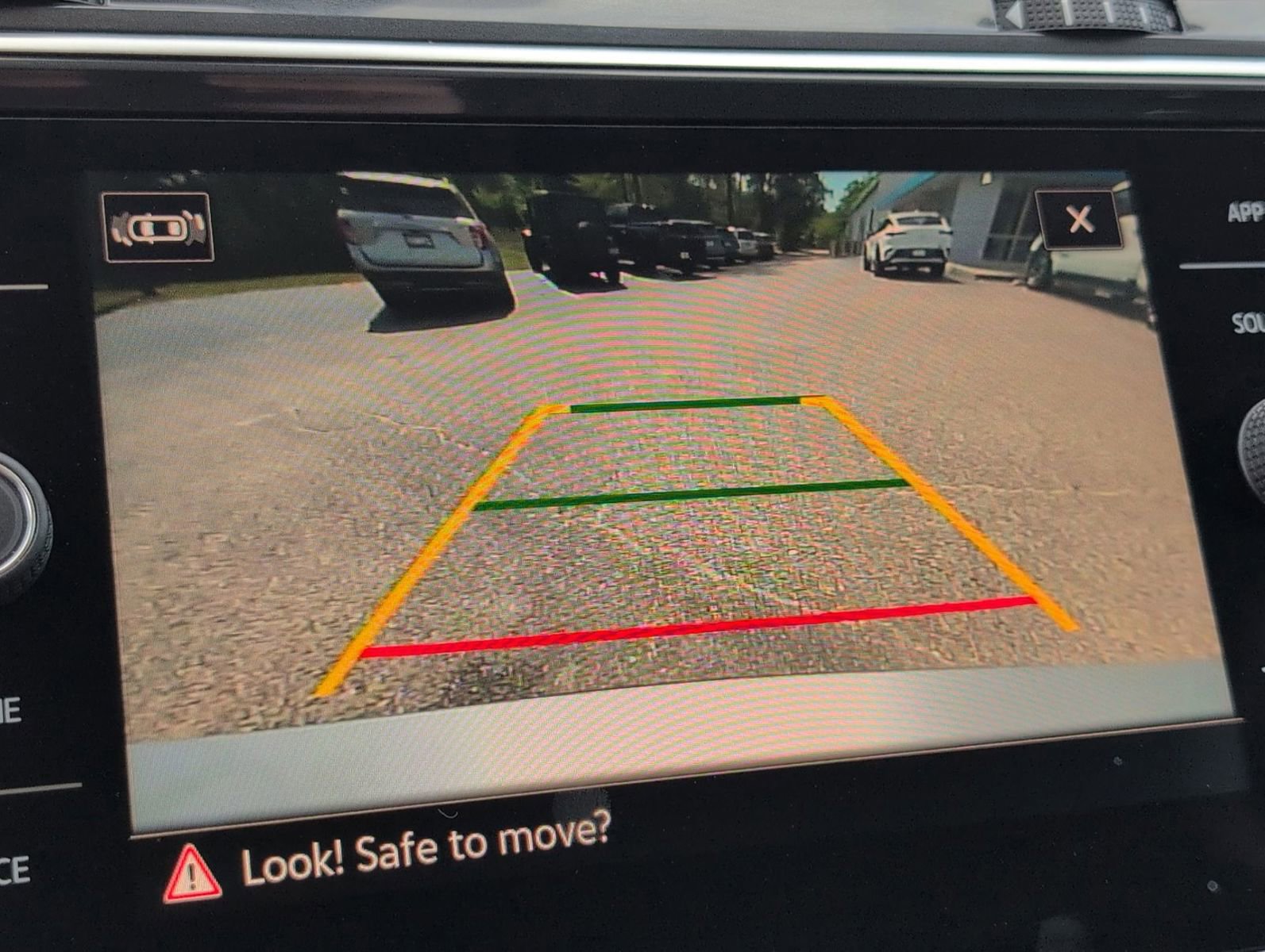 Used 2024 Volkswagen Tiguan Wolfsburg Edition image 19