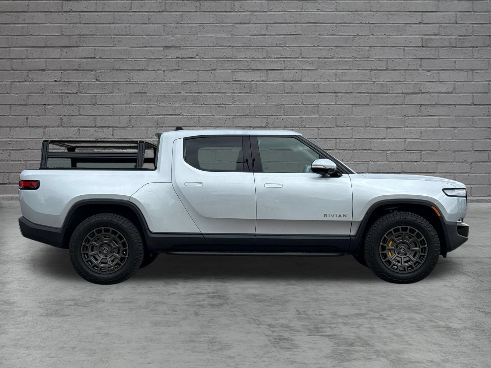Used 2022 Rivian R1T Launch Edition AWD/4WD image 13