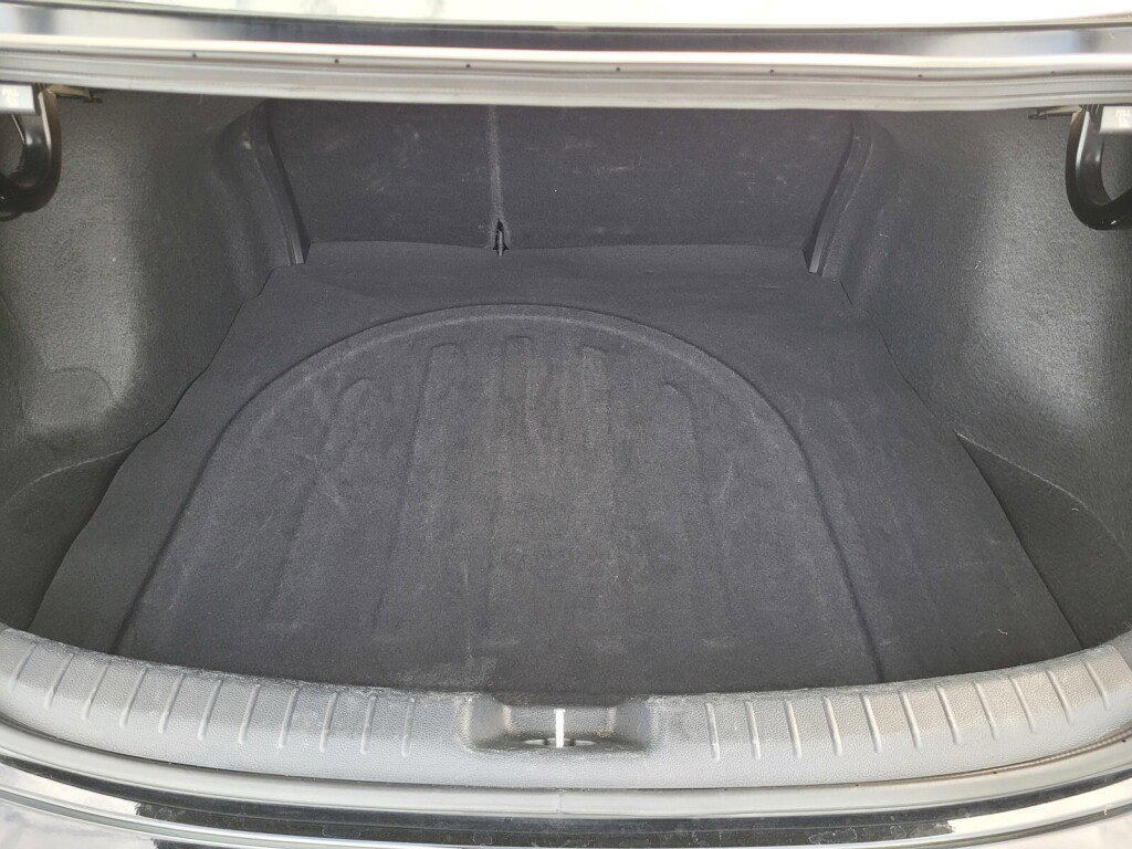 Used 2023 Kia Forte LXS image 10