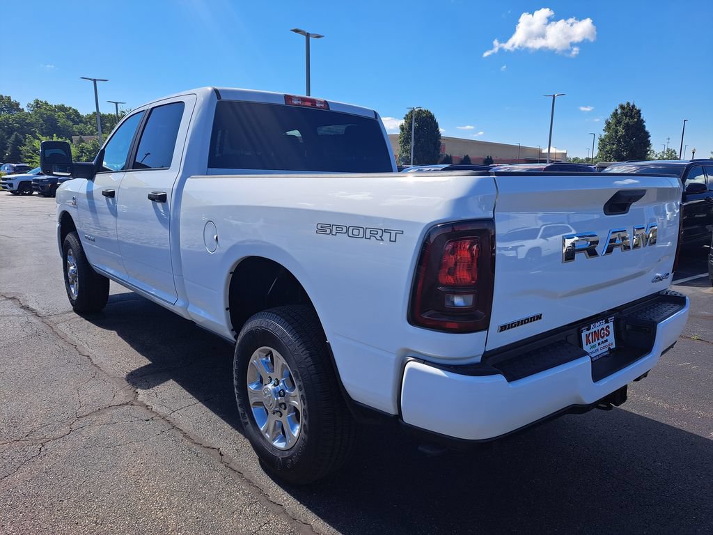 New 2026 RAM 3500 Big Horn AWD/4WD image 5