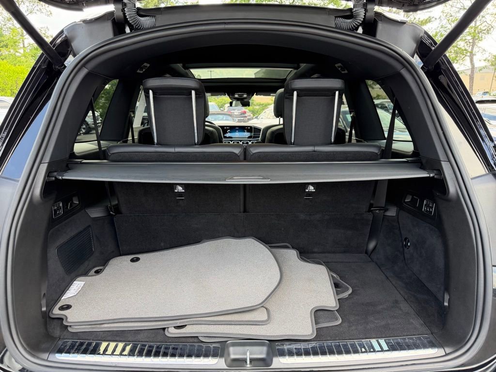 Used 2021 Mercedes-Benz GLS 450 4MATIC image 7