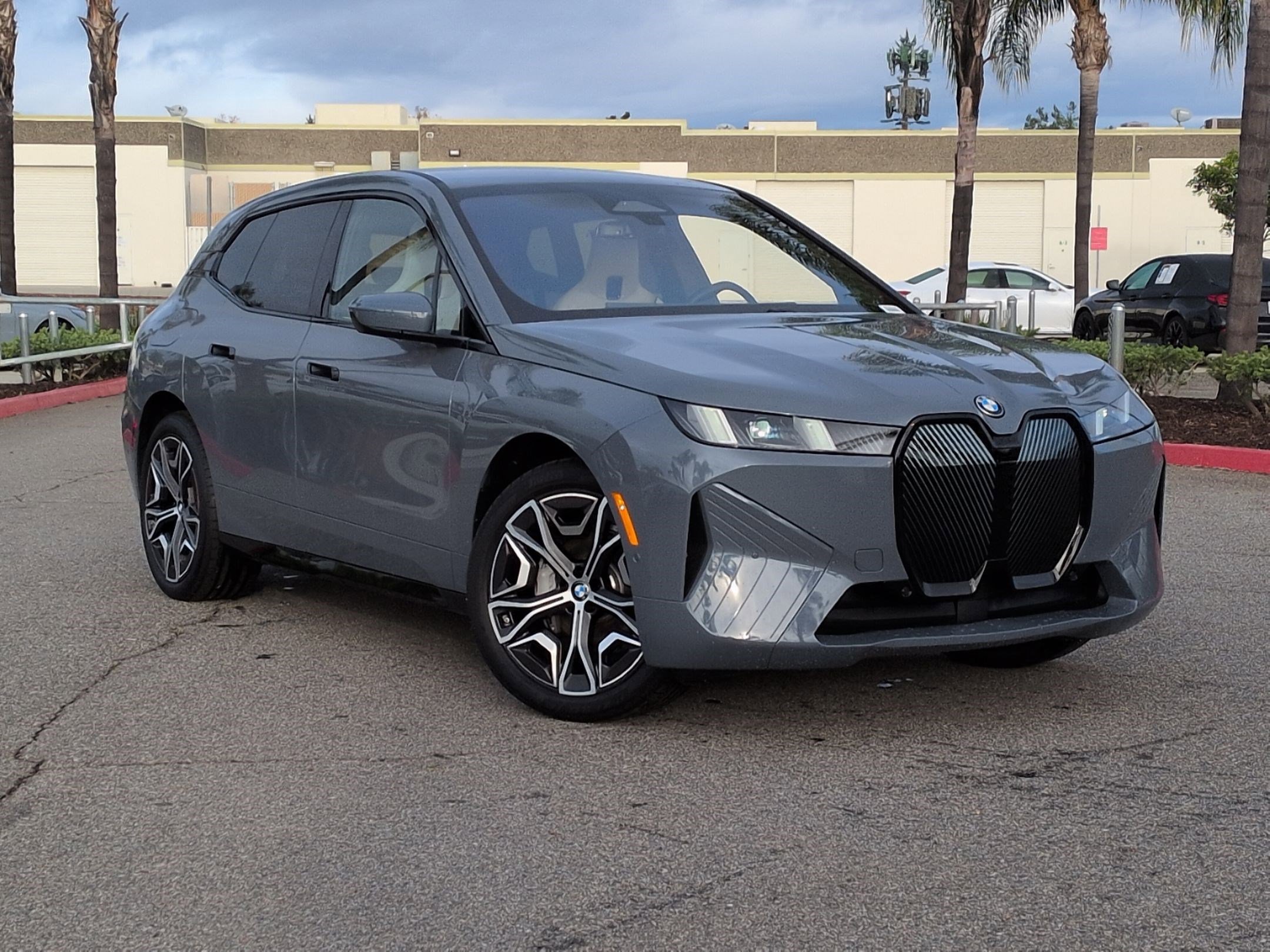 New 2026 BMW iX xDrive45 image 2