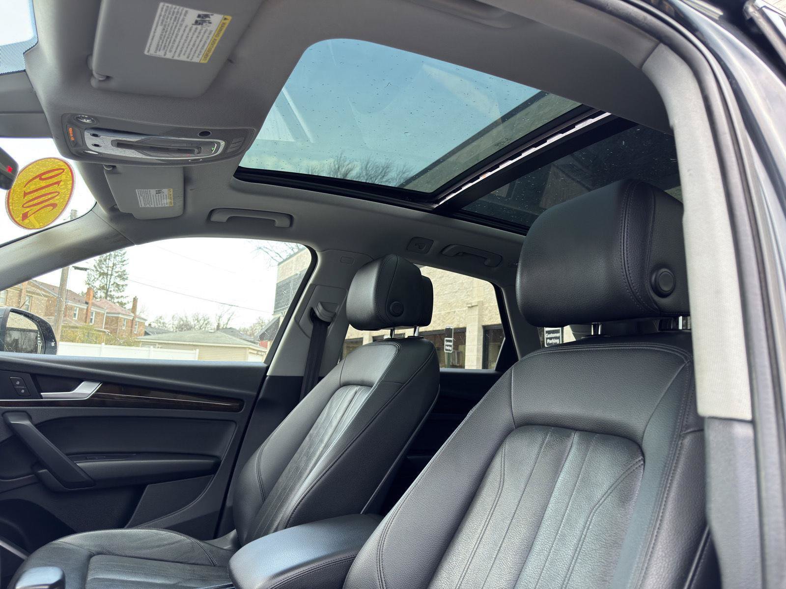 Used 2019 Audi Q5 2.0T Premium w/ Convenience Package AWD/4WD image 22