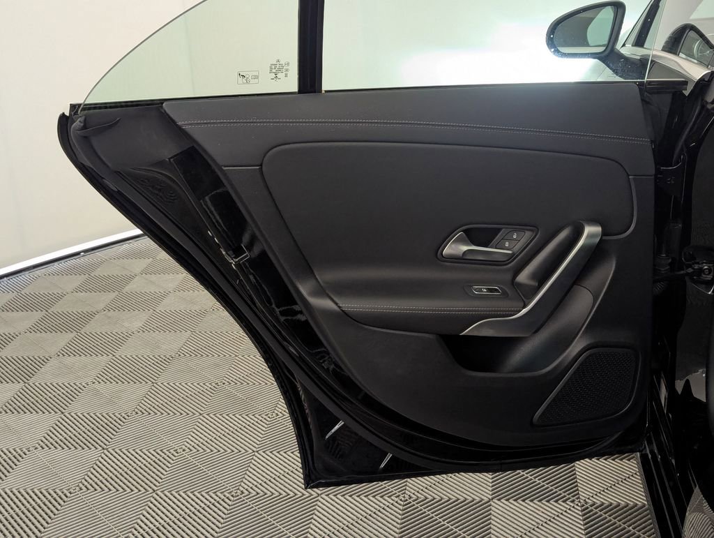 Used 2020 Mercedes-Benz CLA 250 image 51