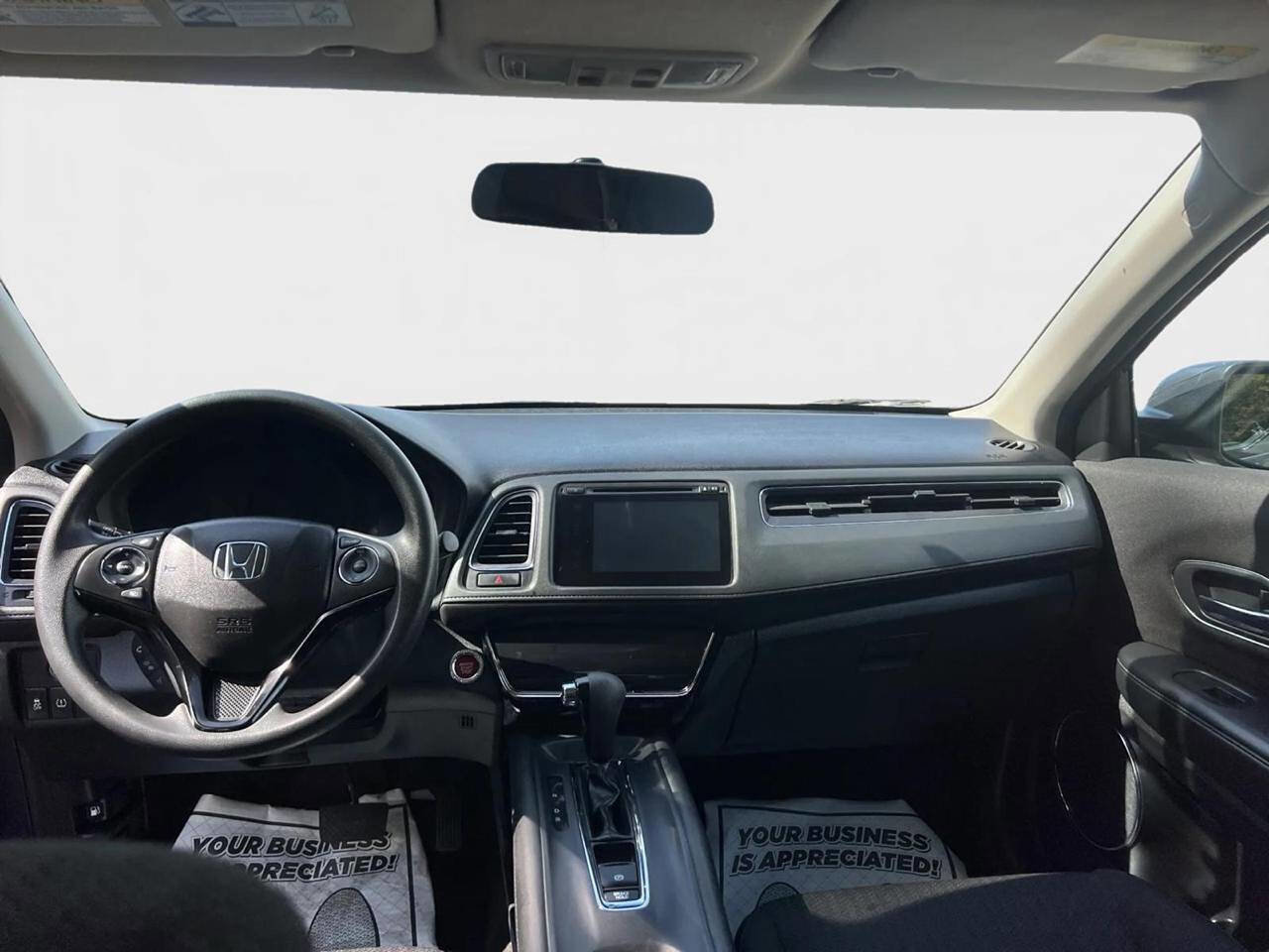 Used 2018 Honda HR-V EX image 4