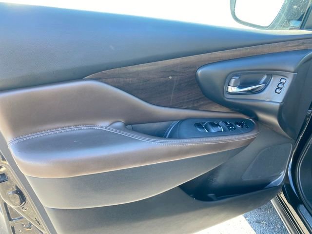 Used 2021 Nissan Murano Platinum image 16