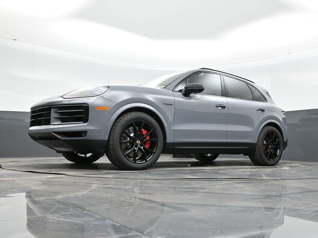 New 2026 Porsche Cayenne S image 34