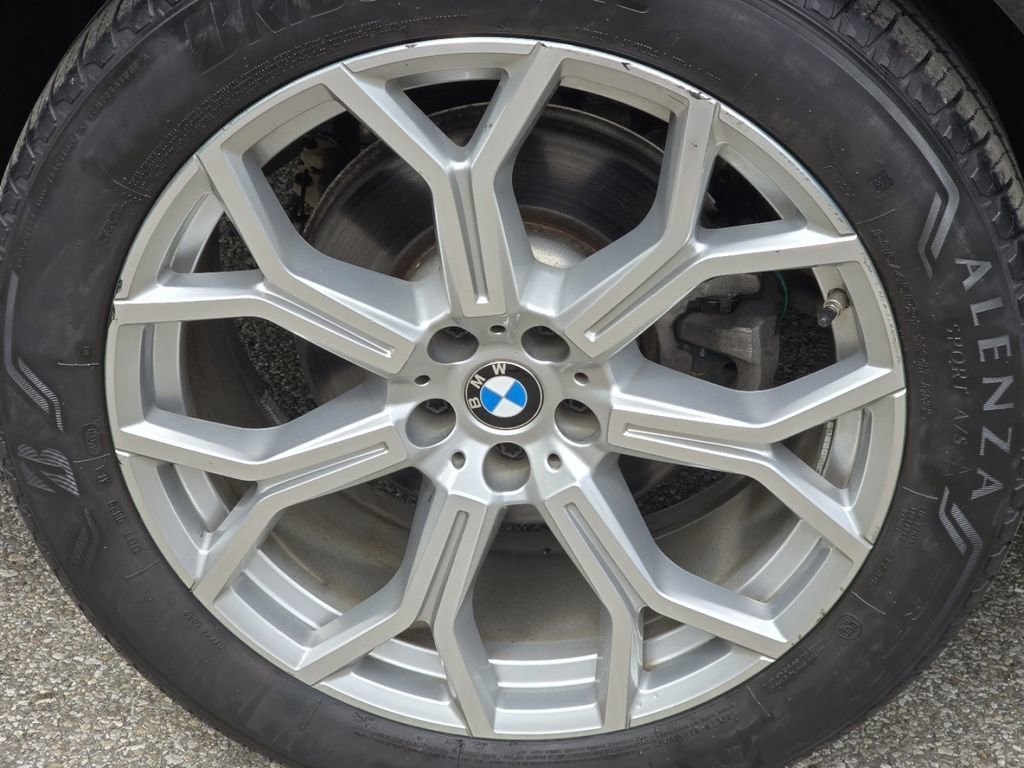 Used 2023 BMW X7 xDrive40i AWD/4WD image 15