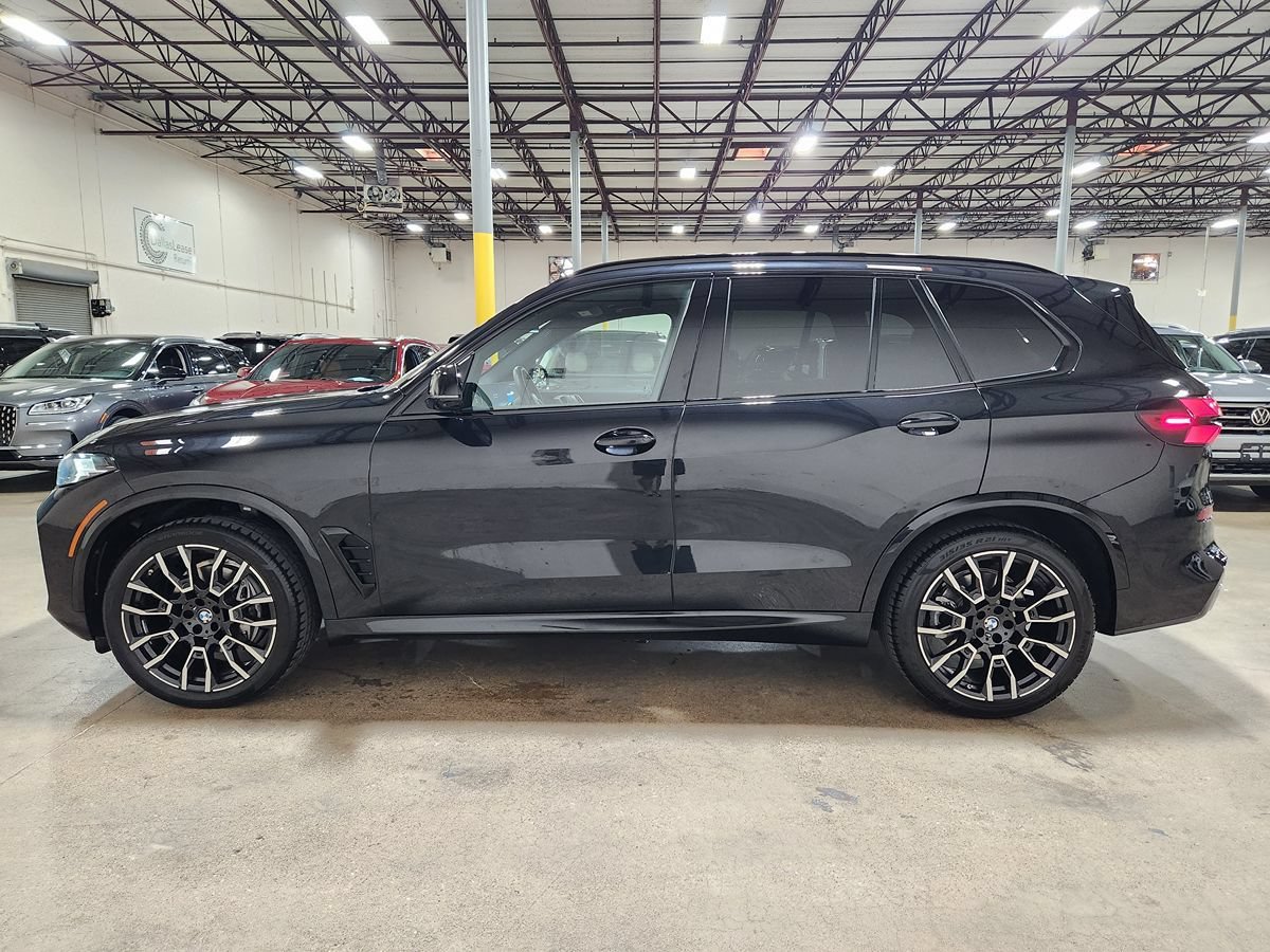 Used 2024 BMW X5 xDrive40i w/ M Sport Package AWD/4WD image 7