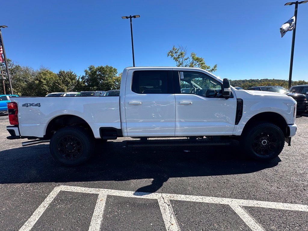 New 2027 Ford F250 Lariat w/ Black Appearance Package AWD/4WD image 4