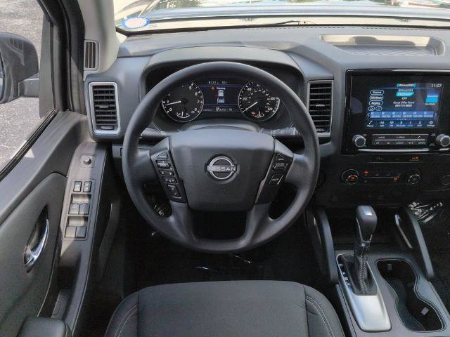 Certified 2024 Nissan Frontier SV w/ Tow Package RWD image 16