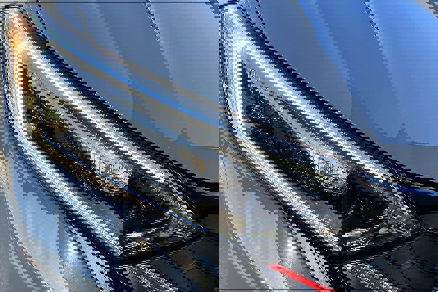 Used 2024 Volkswagen Jetta GLI Autobahn image 28