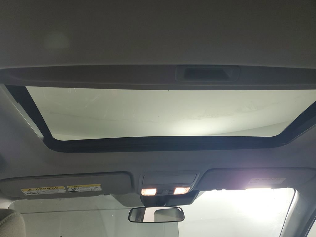 Used 2022 Honda CR-V EX image 16