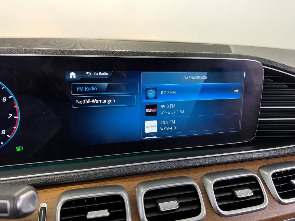 Used 2022 Mercedes-Benz GLE 350 4MATIC image 39