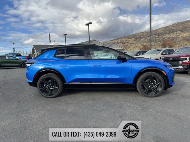 New 2026 Chevrolet Equinox EV RS image 3