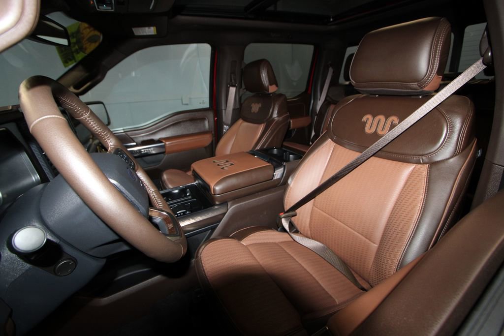 Used 2025 Ford F150 King Ranch w/ FX4 Off-Road Package AWD/4WD image 4