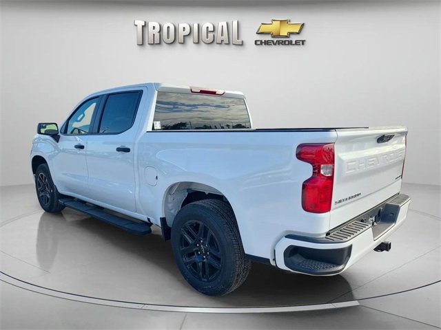 New 2026 Chevrolet Silverado 1500 Custom image 2