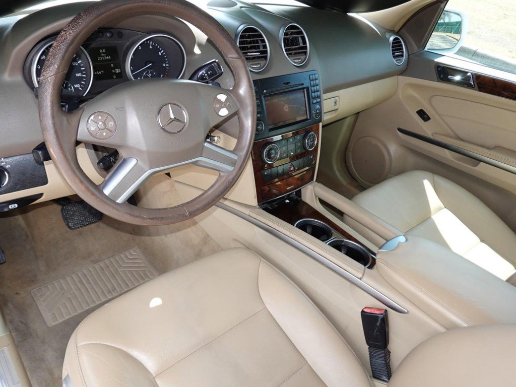 Used 2010 Mercedes-Benz ML 350 2WD image 18