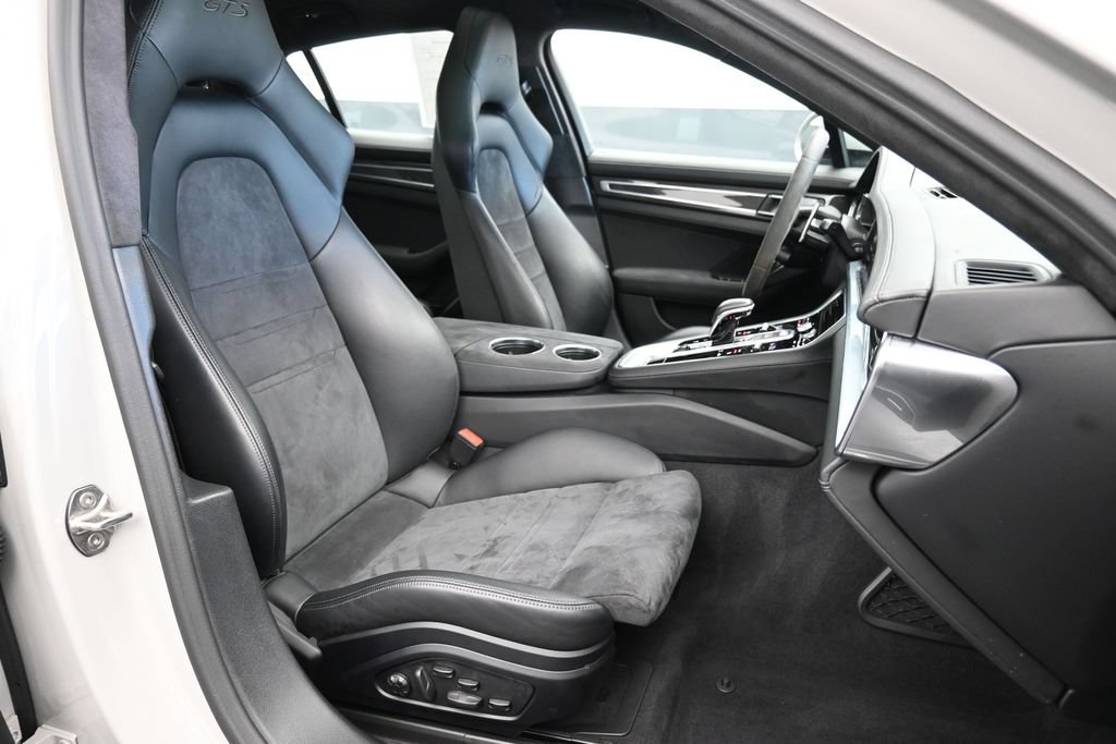 Used 2023 Porsche Panamera GTS w/ Premium Package AWD/4WD image 28
