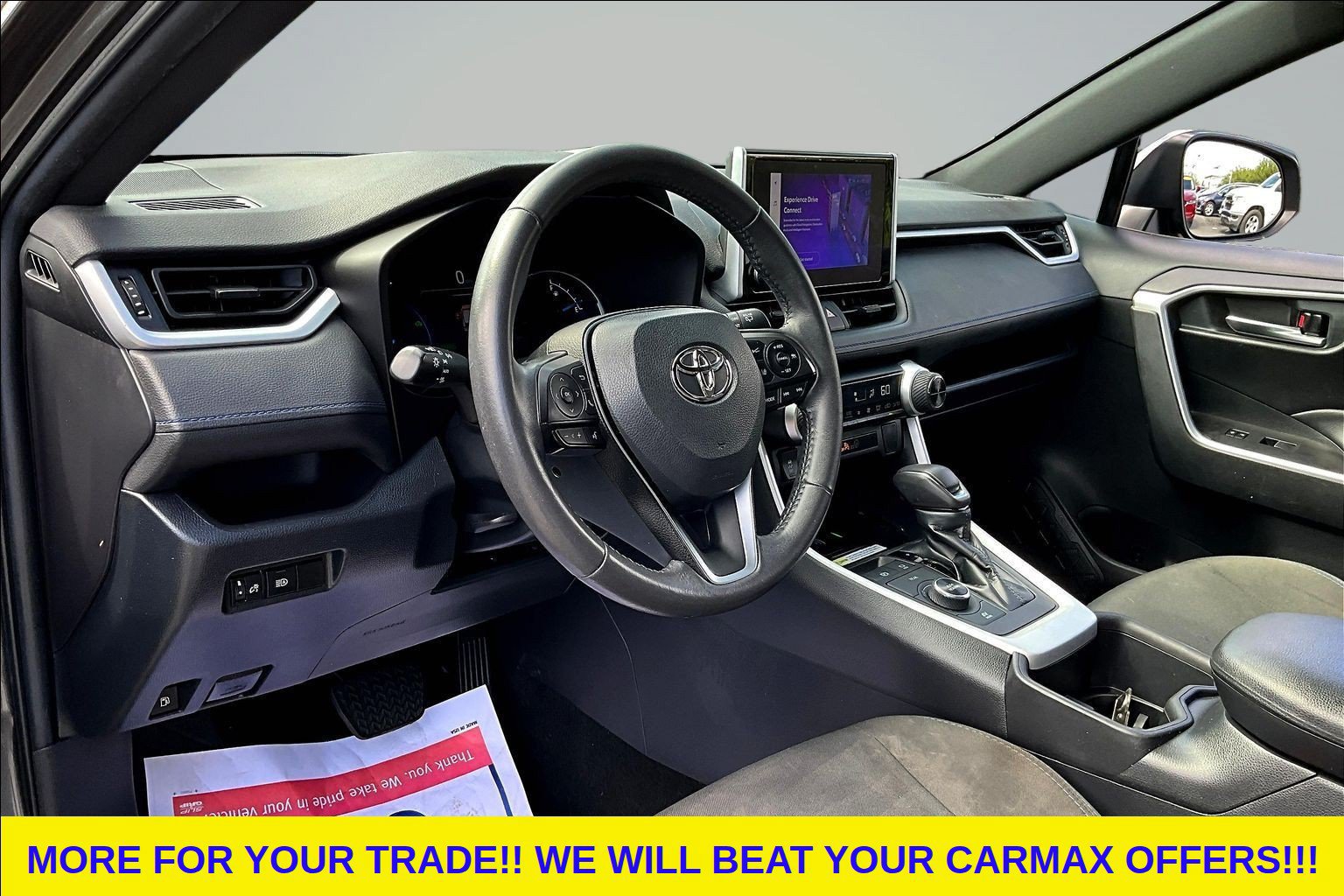 Used 2023 Toyota RAV4 SE AWD/4WD image 16