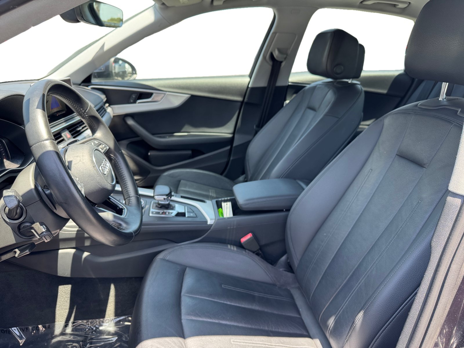 Used 2017 Audi A4 2.0T Premium FWD image 9