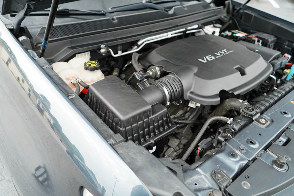 Used 2020 Chevrolet Colorado LT AWD/4WD image 35