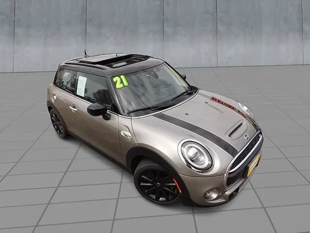 Used 2021 MINI Cooper S w/ 6.5" Touchscreen Package FWD image 2