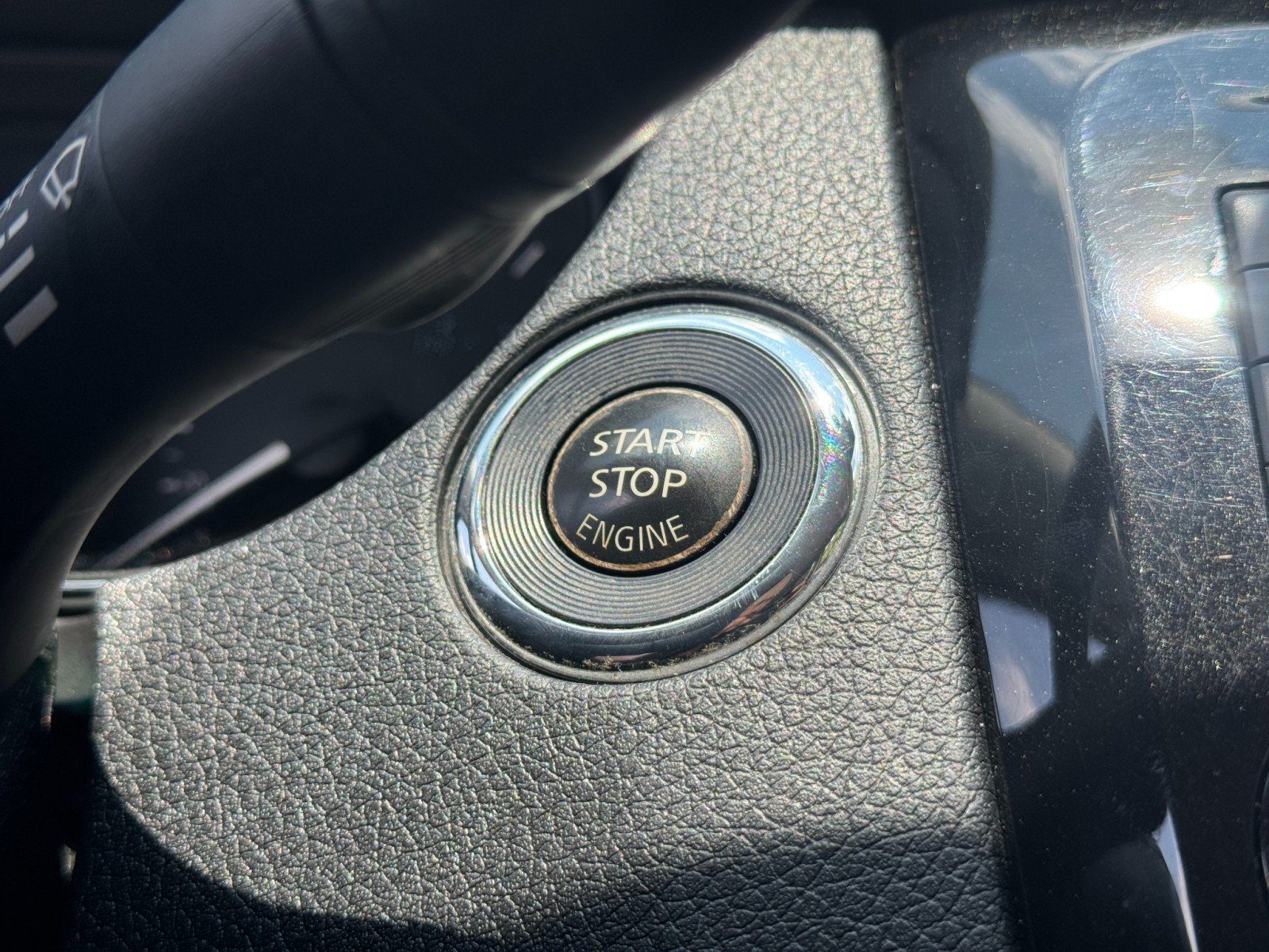 Used 2019 Nissan Rogue SL AWD/4WD image 22