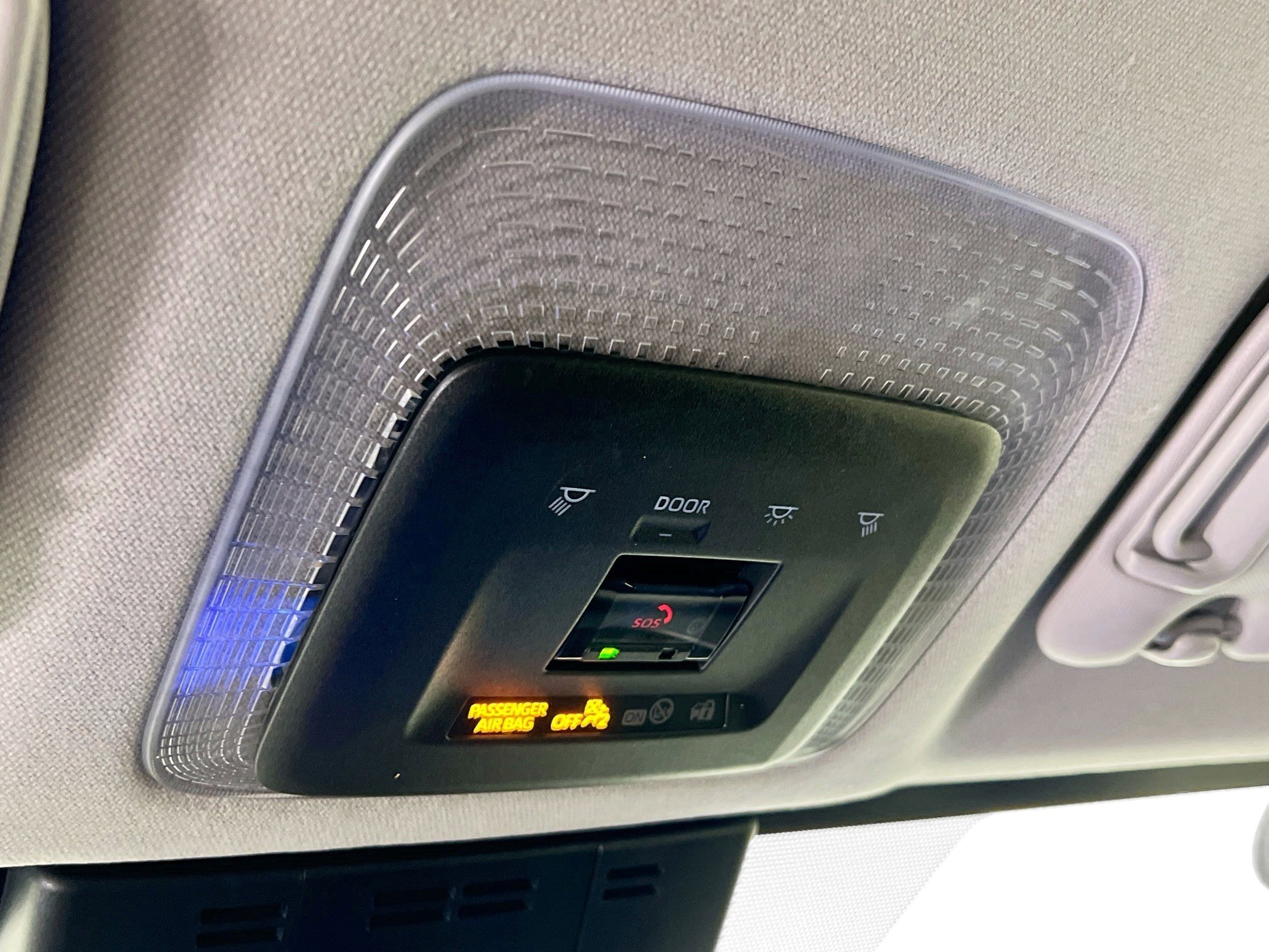 Used 2023 Toyota Prius LE image 22