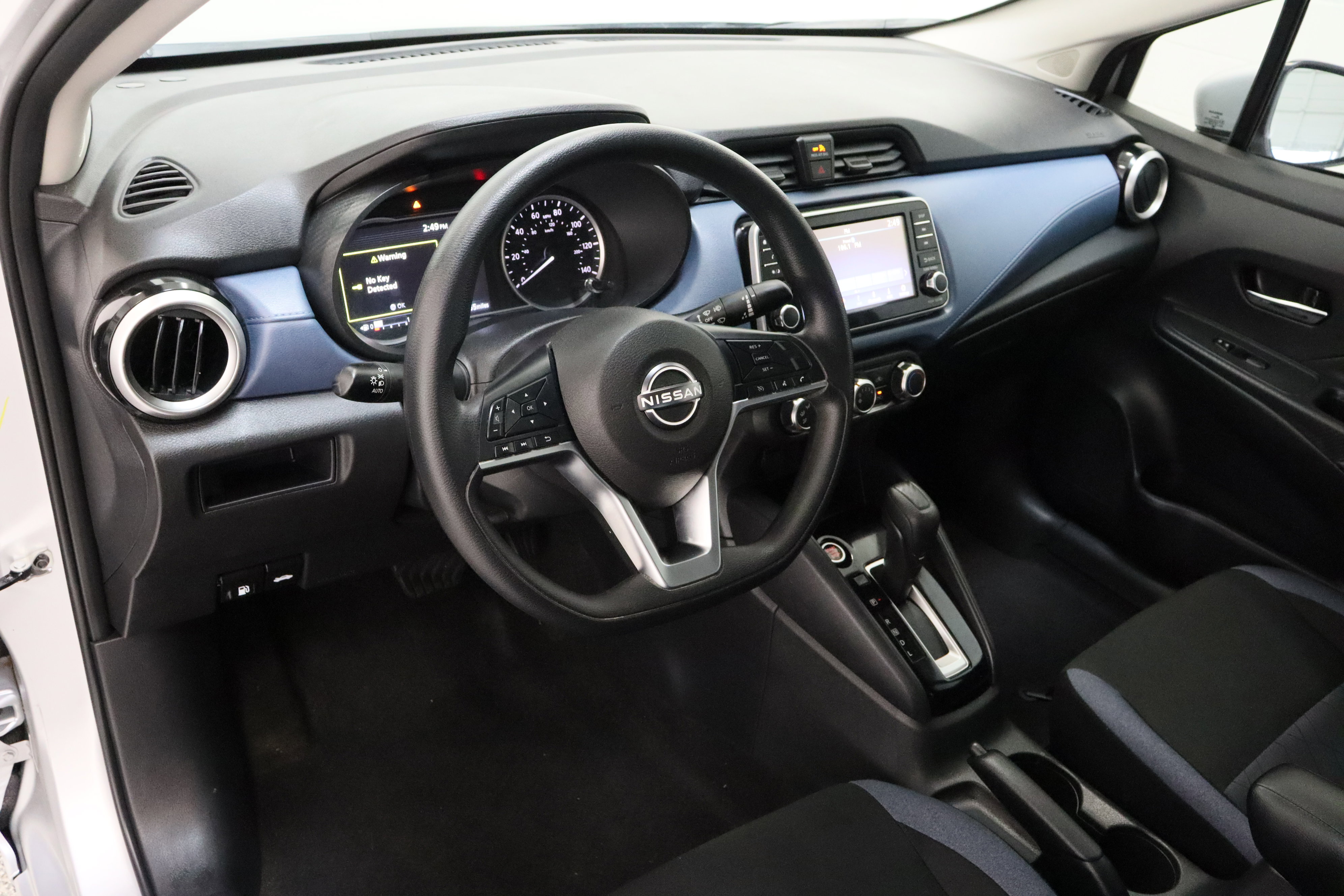 Used 2025 Nissan Versa SV w/ Trunk Package image 13