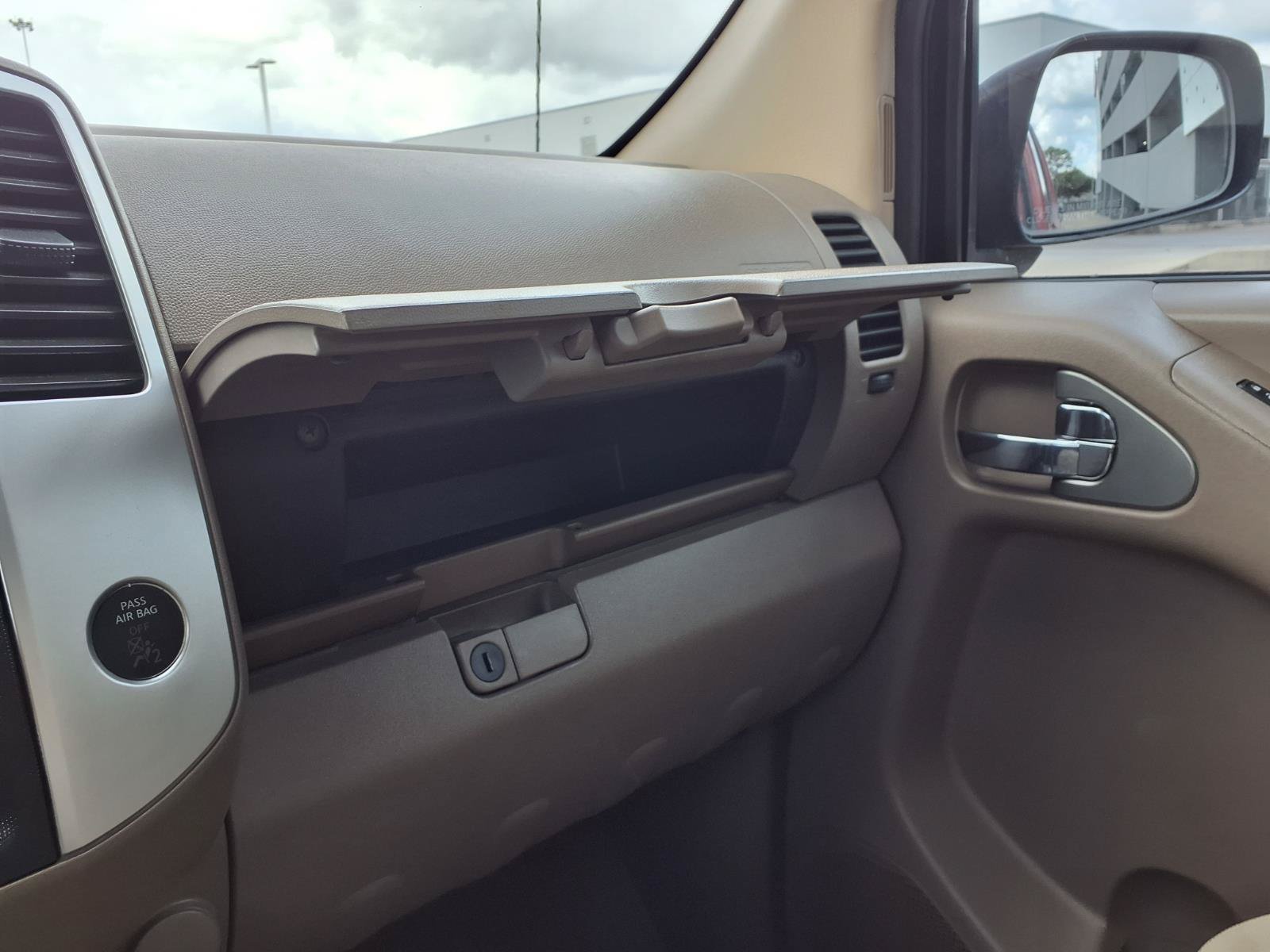 Used 2012 Nissan Frontier SV RWD image 13