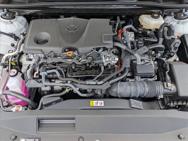 New 2026 Toyota Camry Hybrid FWD image 16