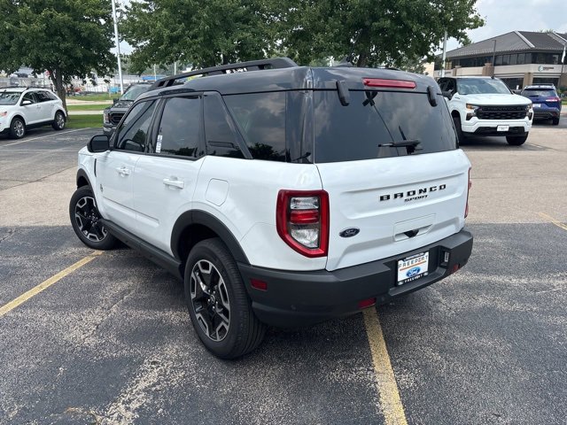 Certified 2023 Ford Bronco Sport Outer Banks w/ Tech Package image 6