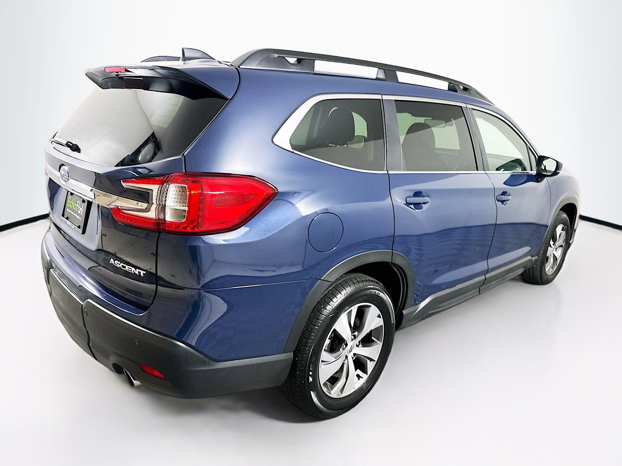 Used 2025 Subaru Ascent Premium image 9