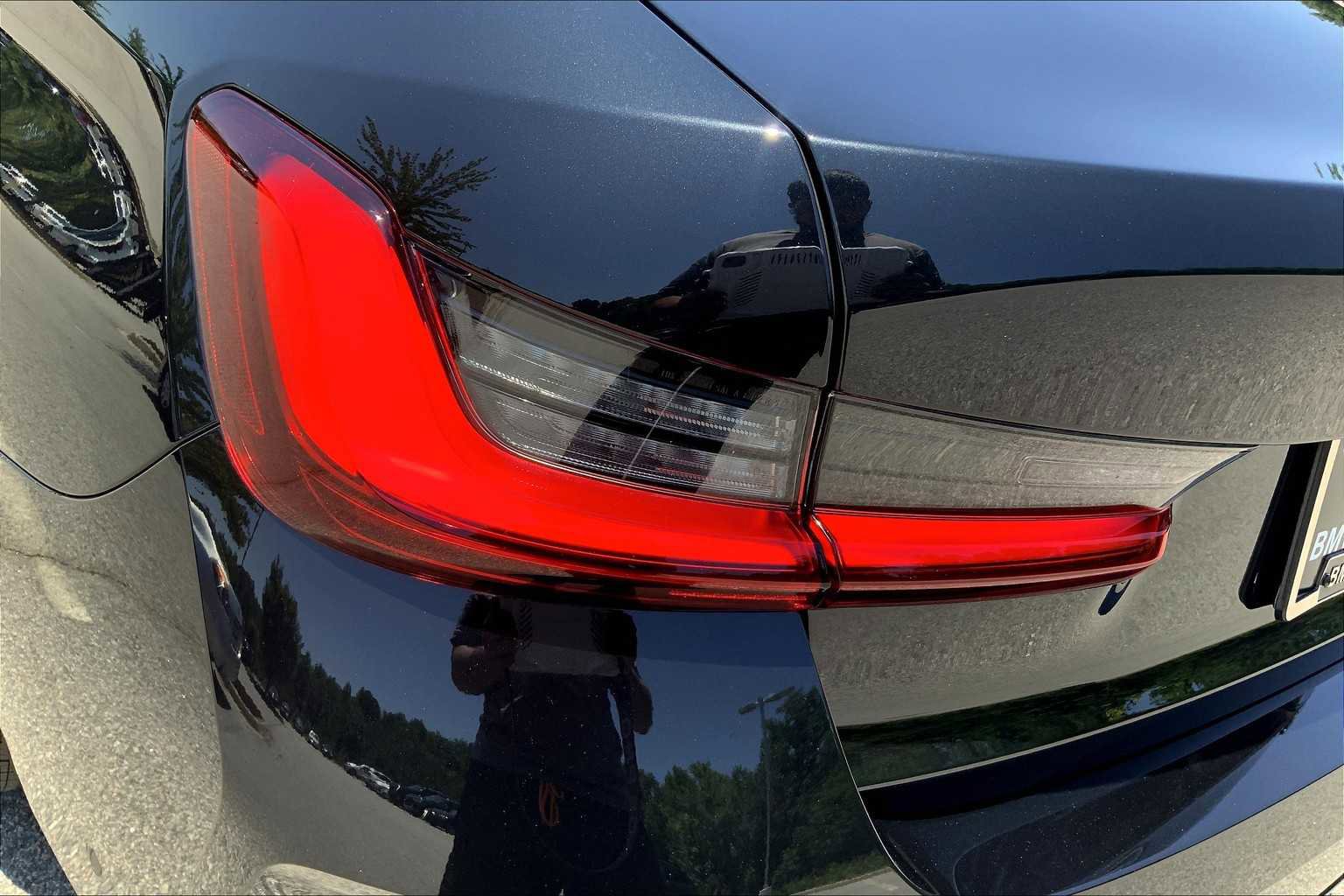 Used 2025 BMW 330i Sedan w/ Convenience Package image 14