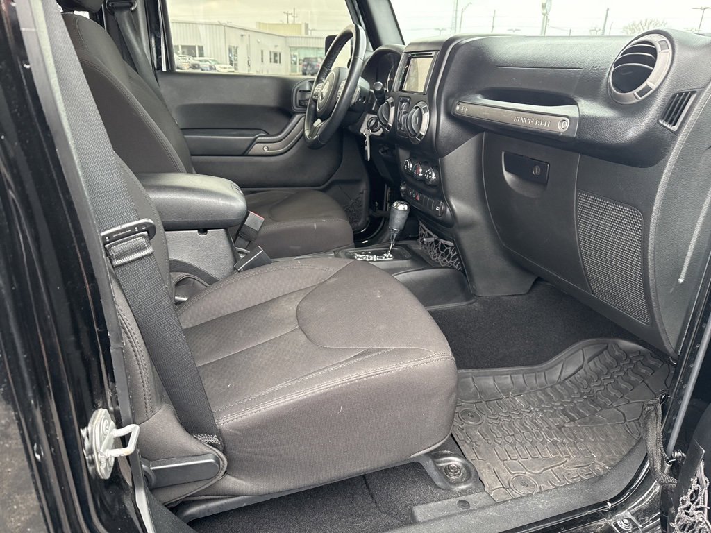 Used 2015 Jeep Wrangler Unlimited Sport w/ Quick Order Package 24S image 17