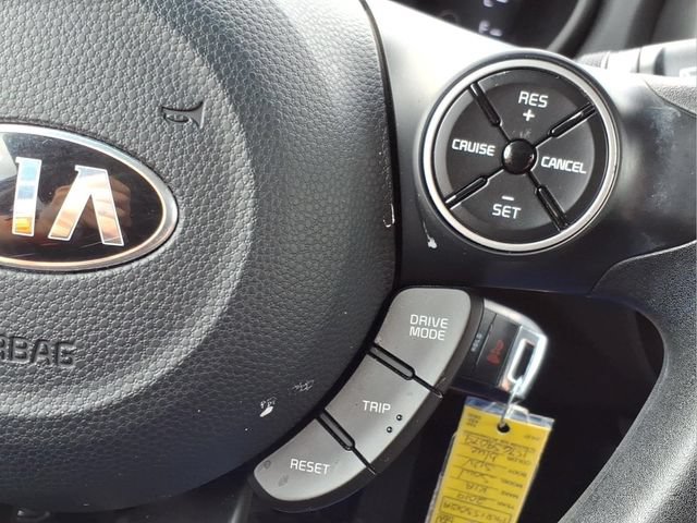 Used 2019 Kia Soul + FWD image 25