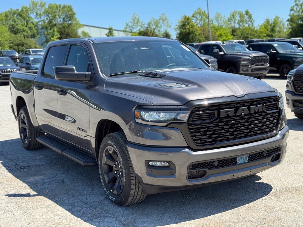 New 2026 RAM 1500 Express AWD/4WD image 4