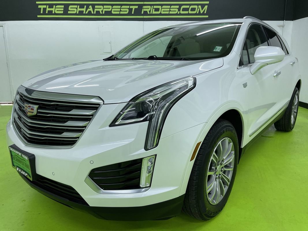 Used 2017 Cadillac XT5 Luxury w/ Driver Awareness Package image 5