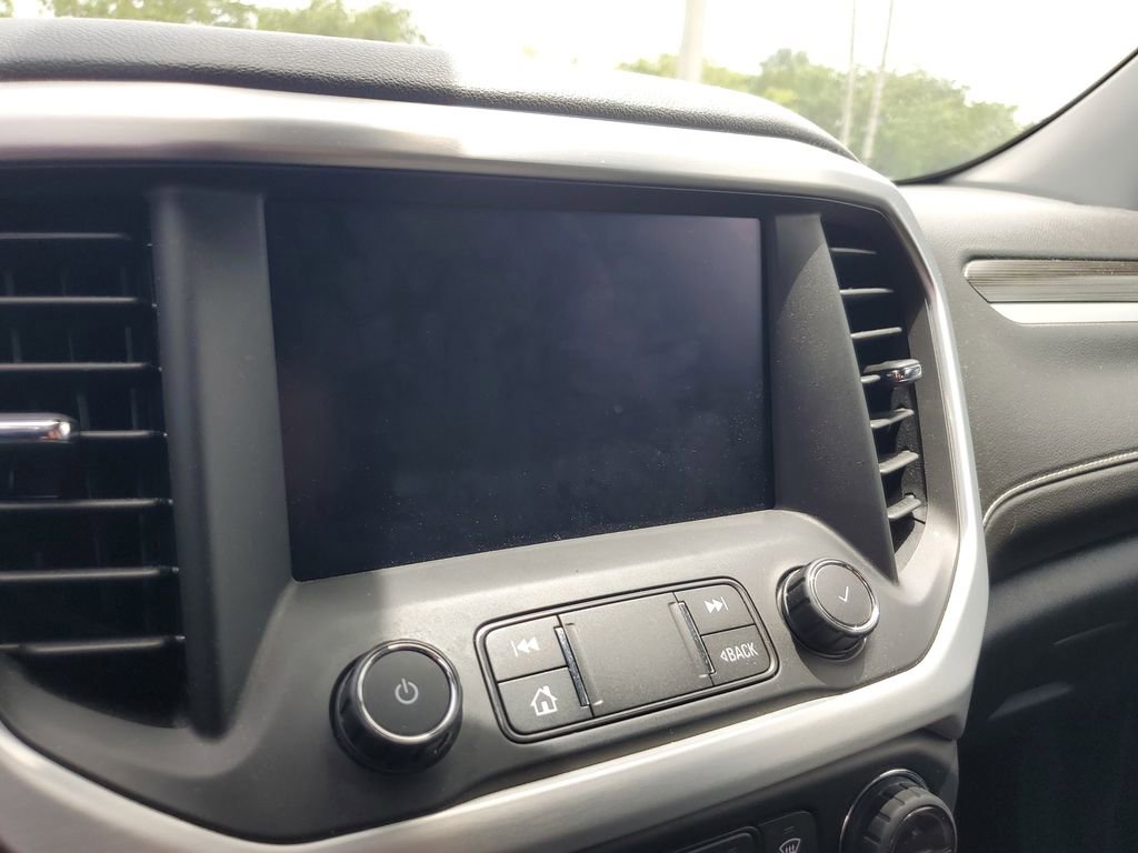 Used 2022 GMC Acadia SLT w/ Preferred Package FWD image 18