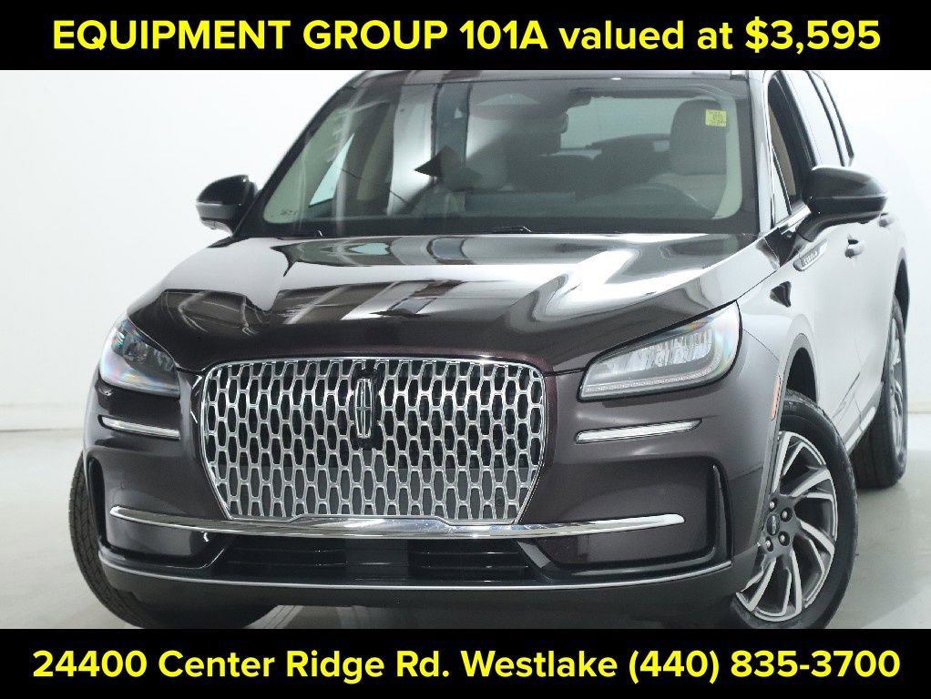 Certified 2023 Lincoln Corsair AWD w/ Equipment Group 101A image 3