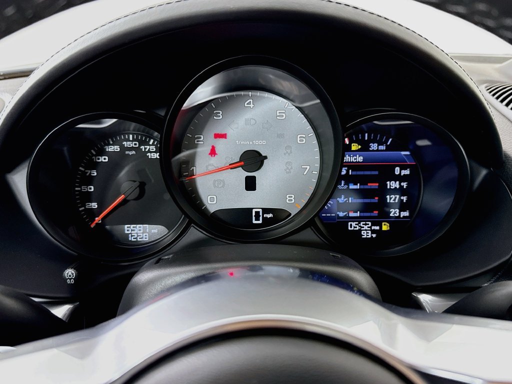 Certified 2024 Porsche 718 Cayman S RWD image 16