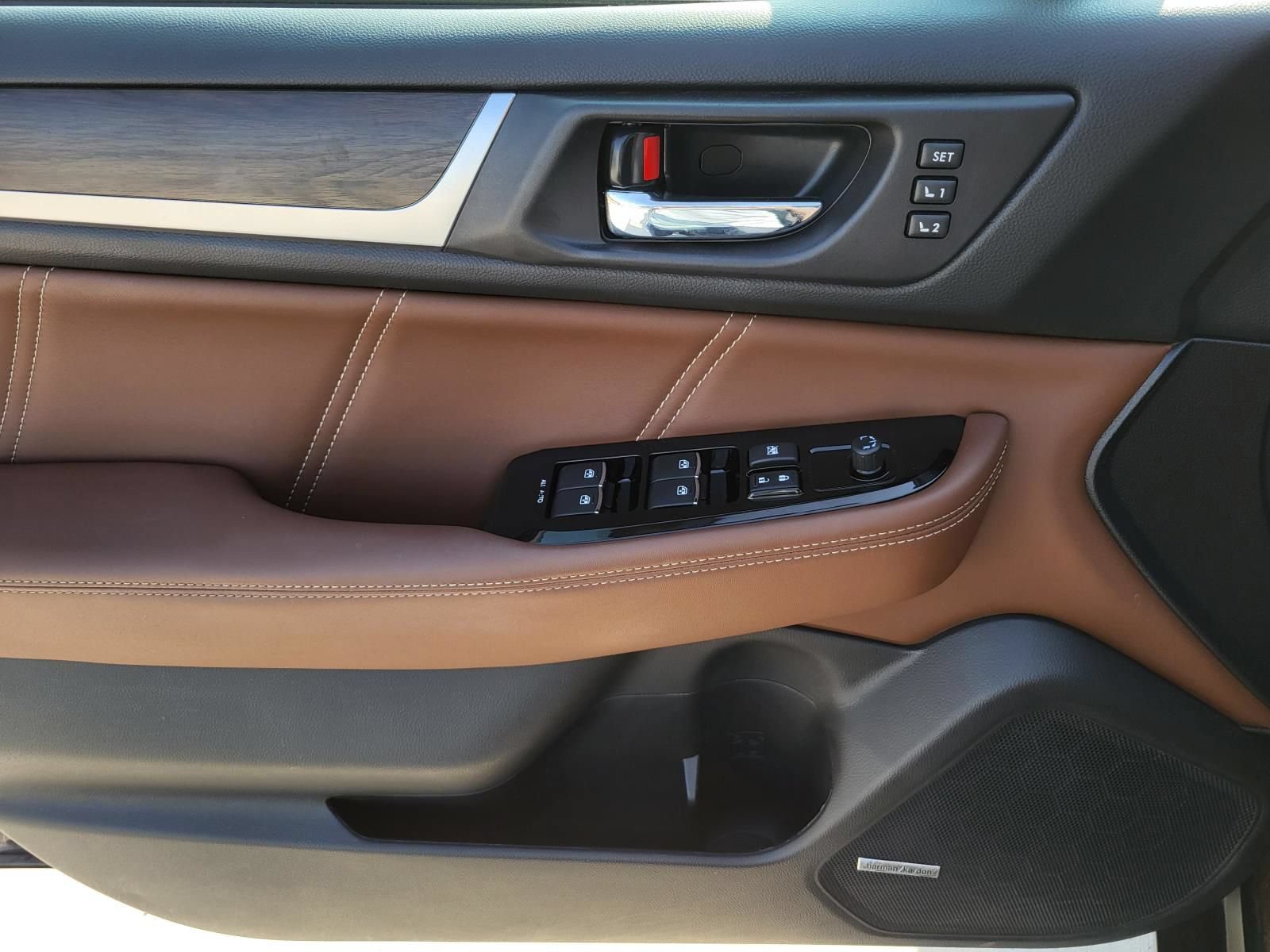 Used 2019 Subaru Outback 2.5i Touring w/ Popular Package #3A AWD/4WD image 17