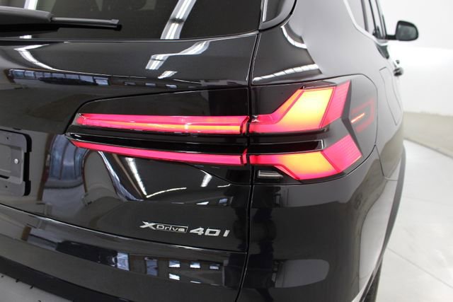 Used 2025 BMW X5 xDrive40i w/ Climate Comfort Package image 50